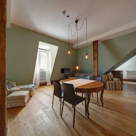 Apartment Schloss Lanke *